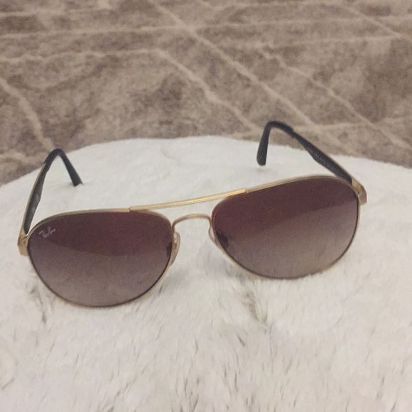Authentic Ray Ban sunglasses - Picture 6 of 6